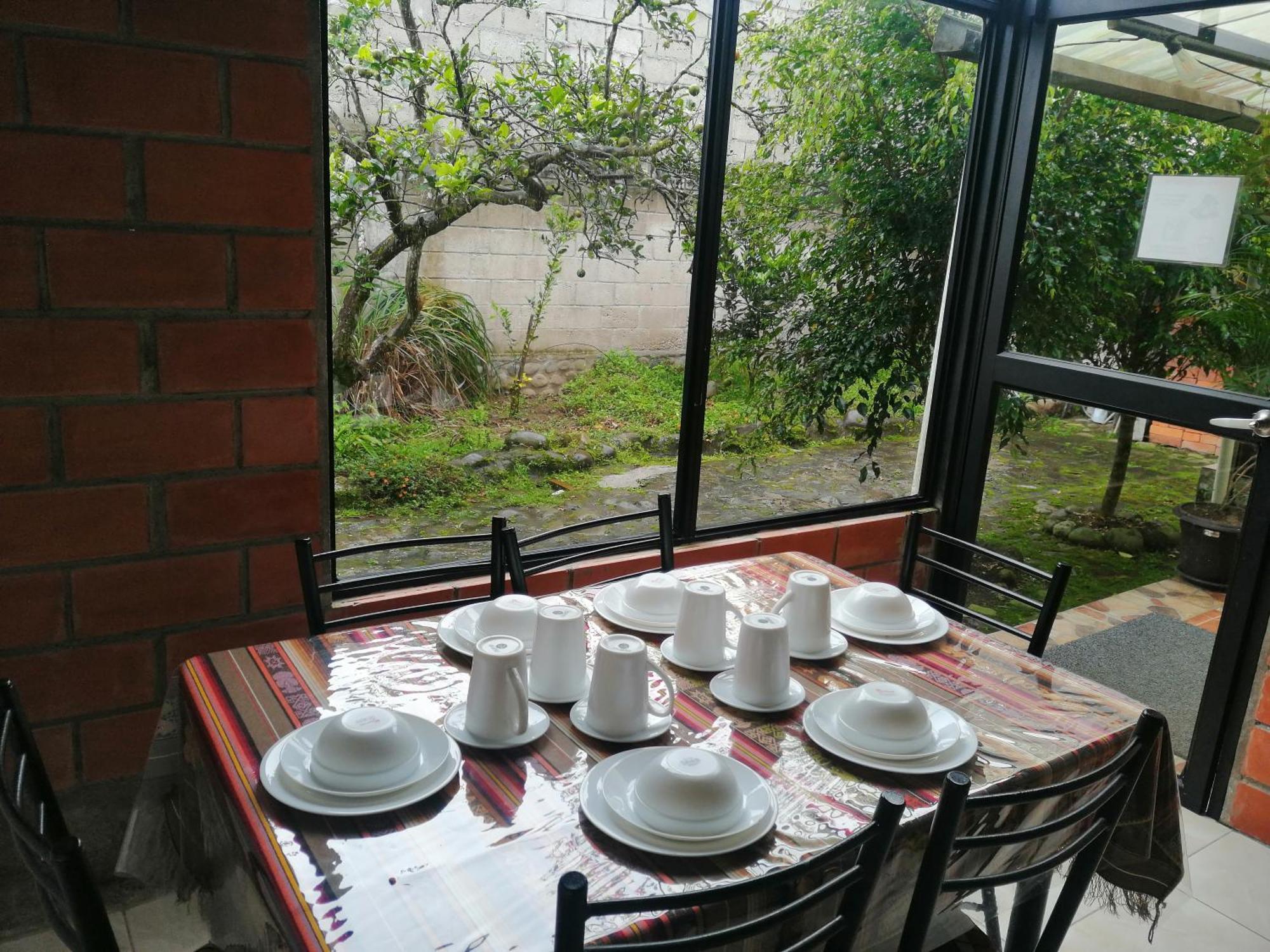 Capybara Home Stay Mindo Exterior foto